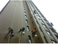 深圳內(nèi)墻面滲水怎么處理最好？懂行師傅都用這招